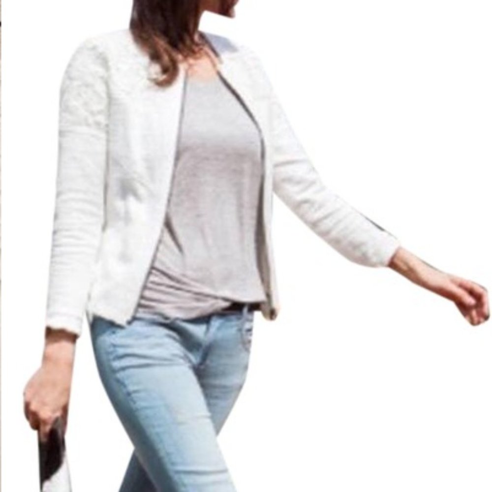 CAbi White Lace Occasion Zip Up Jacket #715. NEW Size XS